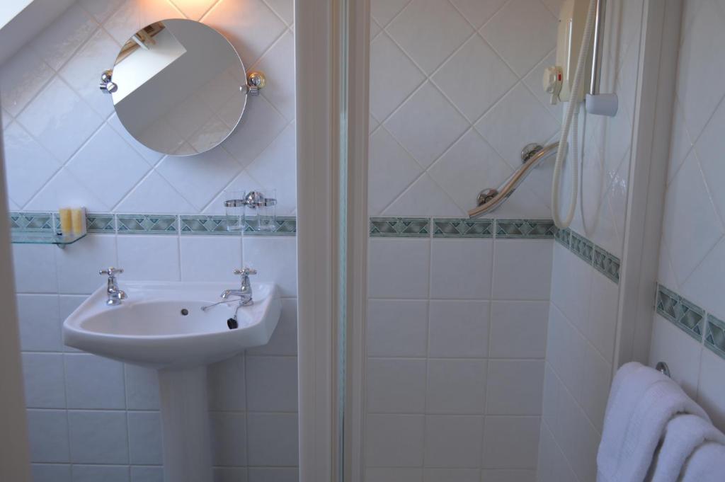 Cornerstones B&B Moyard Bilik gambar